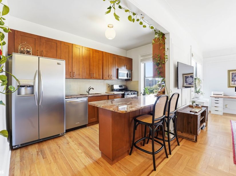 277 Washington Avenue 6D, Brooklyn NY 11238