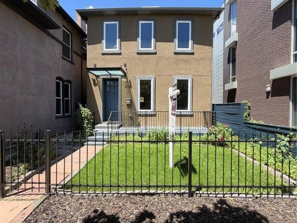 2521 Lawrence Street, Denver CO 80205