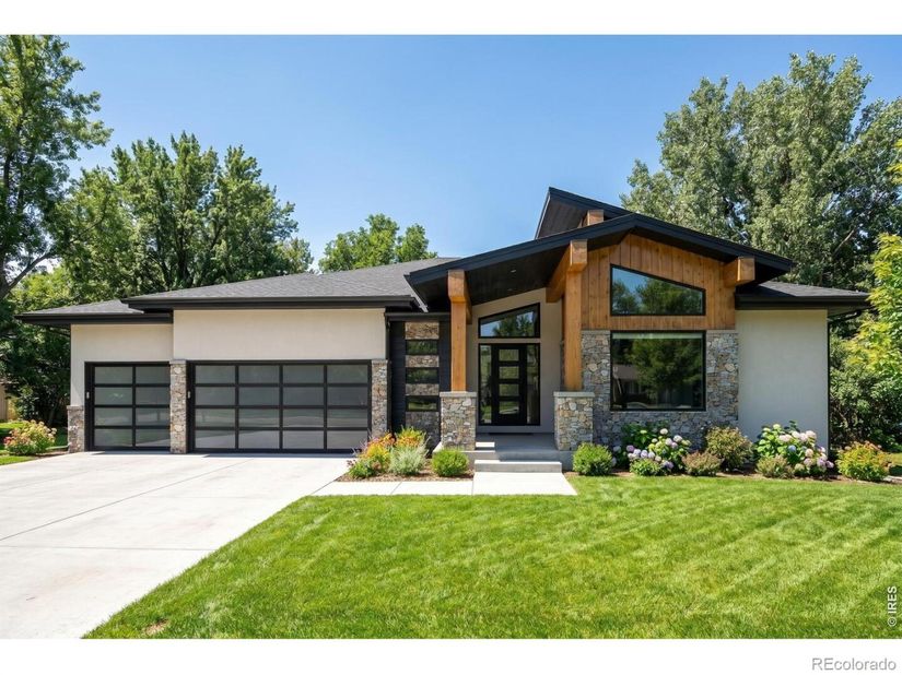 5296 Flora Way, Arvada CO 80002