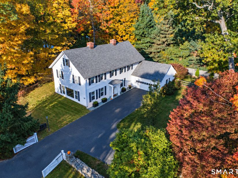45 Flat Rock Road, Easton CT 06612