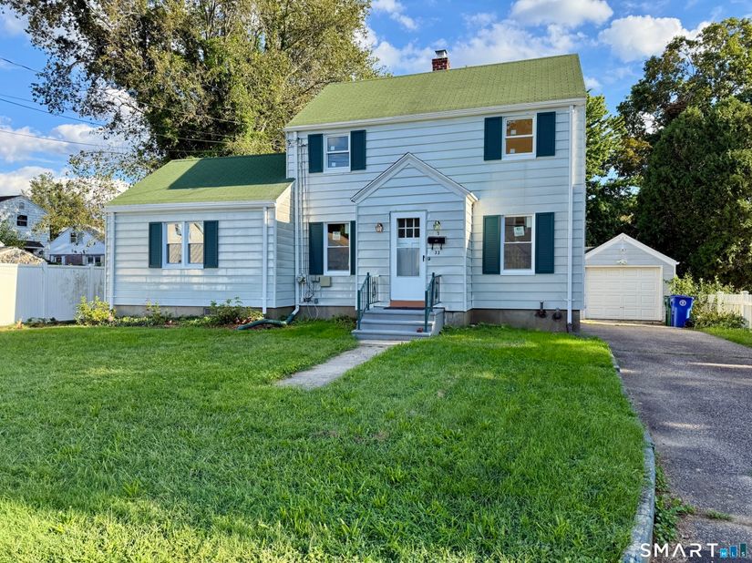 33 Marcroft Street, Stratford CT 06614