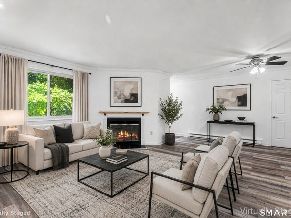 8 Rose Lane 1011, Danbury CT 06811