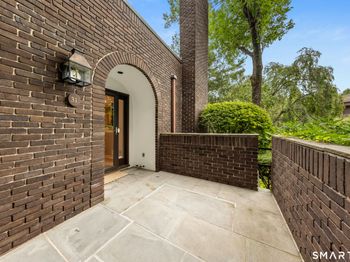 289 New Norwalk Road