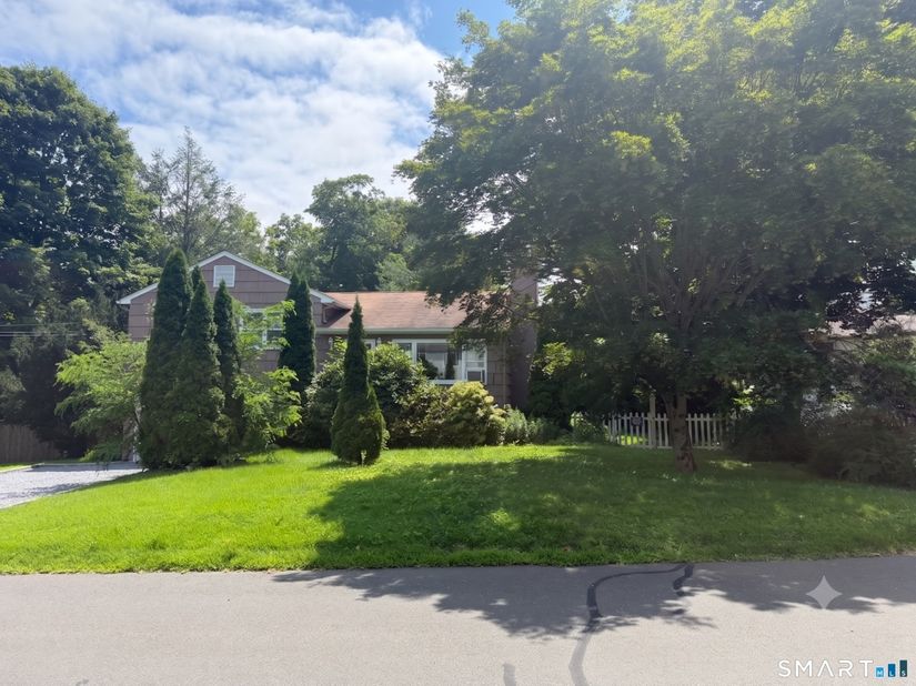 19 S Down River Road, New Canaan CT 06840