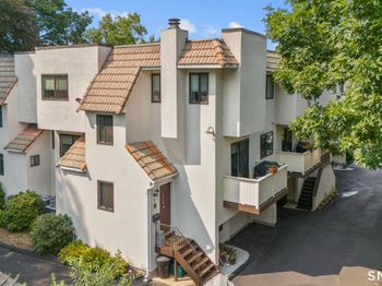 40 Riverside Avenue