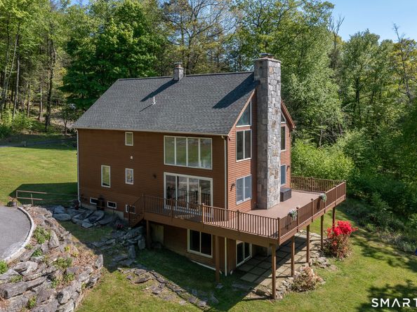 3 Old Forest Road, Sherman CT 06784