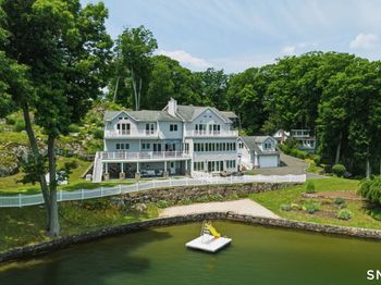 1 Oak Drive