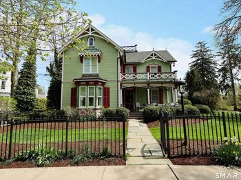 250 Main Street