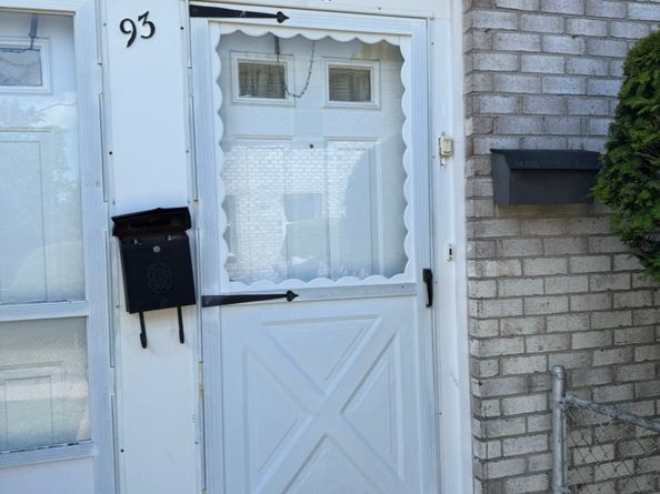 93A Karen Court, Bridgeport CT 06606