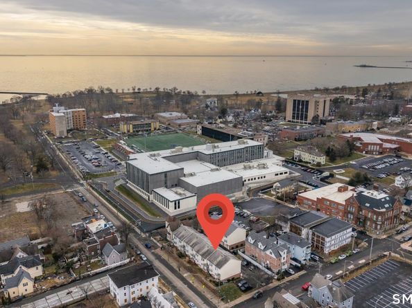 289 Broad Street 289, Bridgeport CT 06604