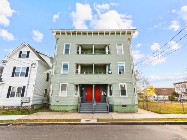 746 Maple Street, Bridgeport CT 06608