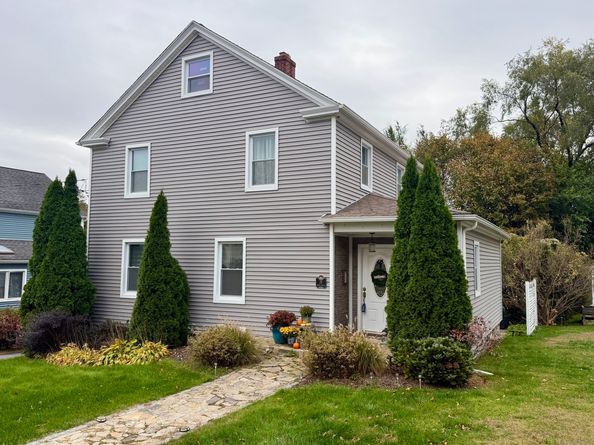 26 Grove Street, Trumbull CT 06611