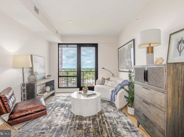 255 W. Falls Station Boulevard 608, Falls Church VA 22046