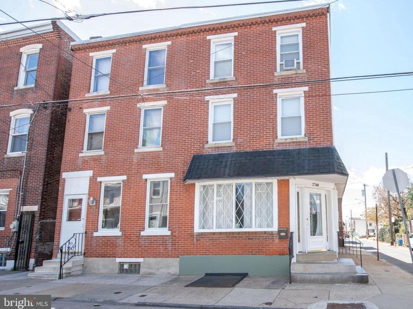 2740 Pratt Street, Philadelphia PA 19137