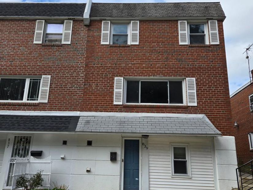 839 W Bells Mill Road, Philadelphia PA 19128