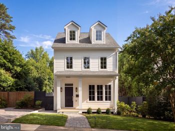 3543 Albemarle Street NW