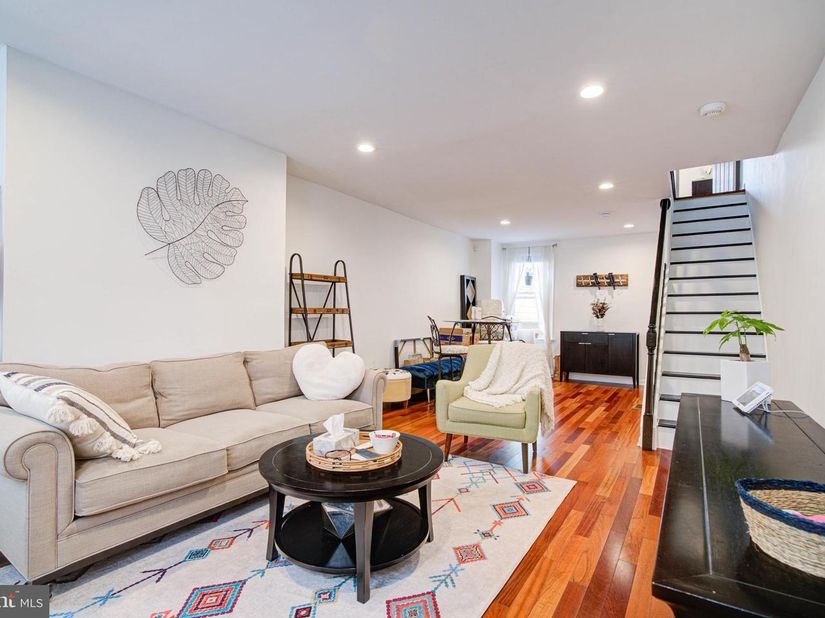 2448 Cedar Street, Philadelphia PA 19125