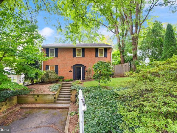6010 Benalder Drive, Bethesda MD 20816