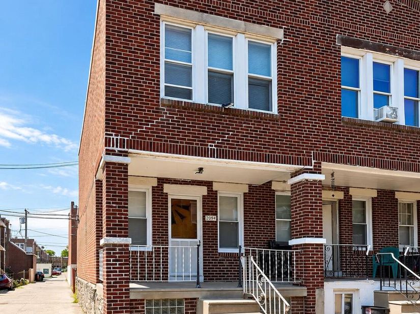 2094 Carver Street, Philadelphia PA 19124
