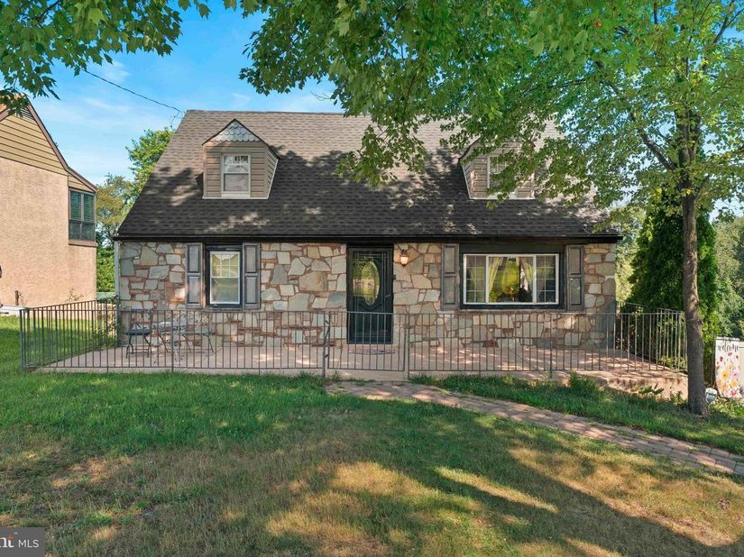 13430 Trevose Road, Philadelphia PA 19116