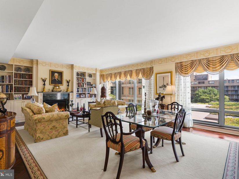 1155 23rd Street NW 6K, Washington DC 20037
