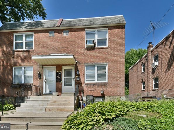 203 Robbins Street, Philadelphia PA 19111