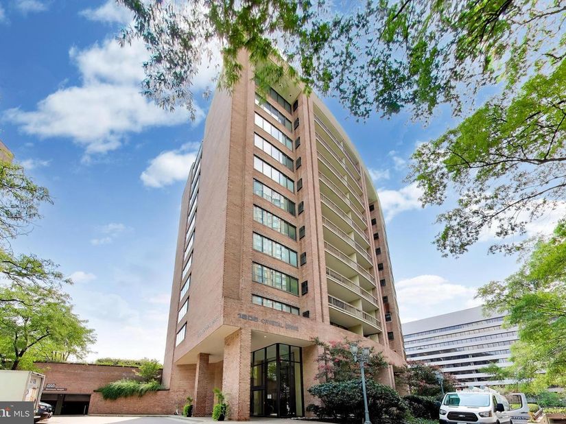 1805 Crystal Drive 1102S, Arlington VA 22202