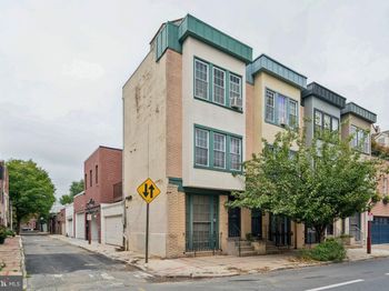 412 S 7TH Street