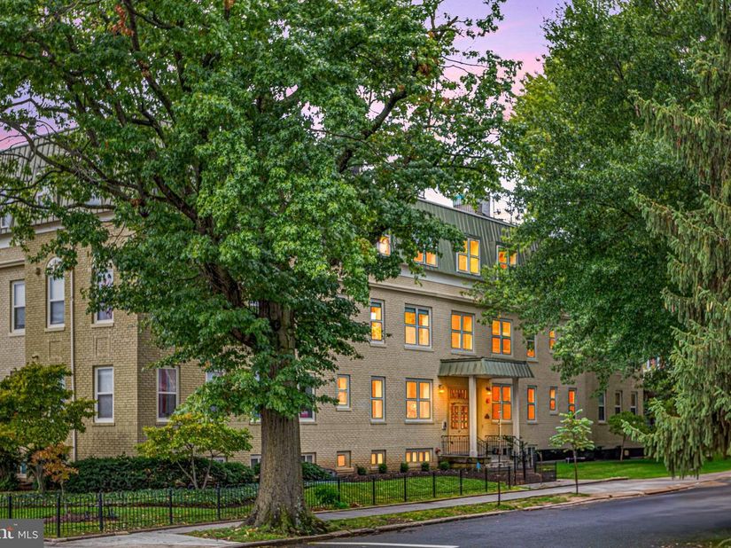 1300 Taylor Street NW 205, Washington DC 20011