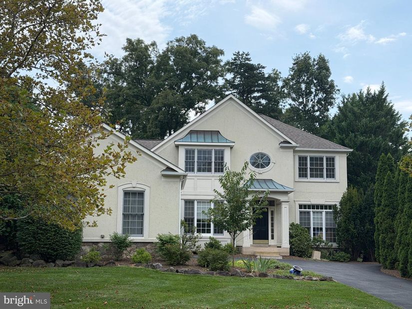 902 Leona Lane, Herndon VA 20170