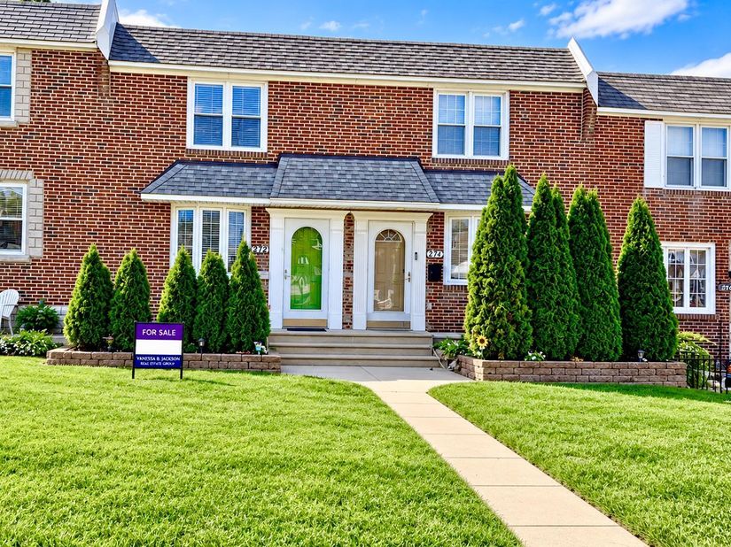 272 Westbrook Drive, Clifton Heights PA 19018