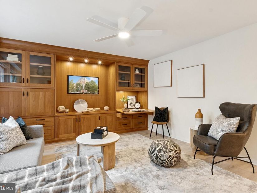 1880 Columbia Road NW 204, Washington DC 20009