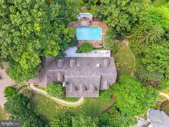 1110 Harvey Road, Mclean VA 22101