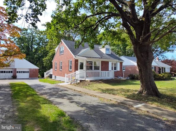 324 Valley View Road, Springfield PA 19064