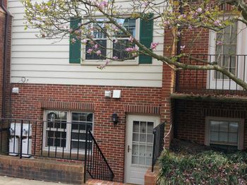 1105 N Stuart Street