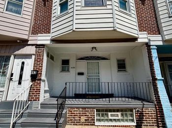441 W Raymond Street