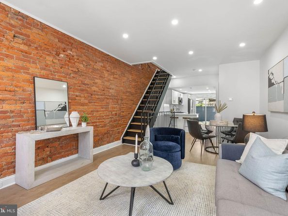 2218 S Bouvier Street, Philadelphia PA 19145