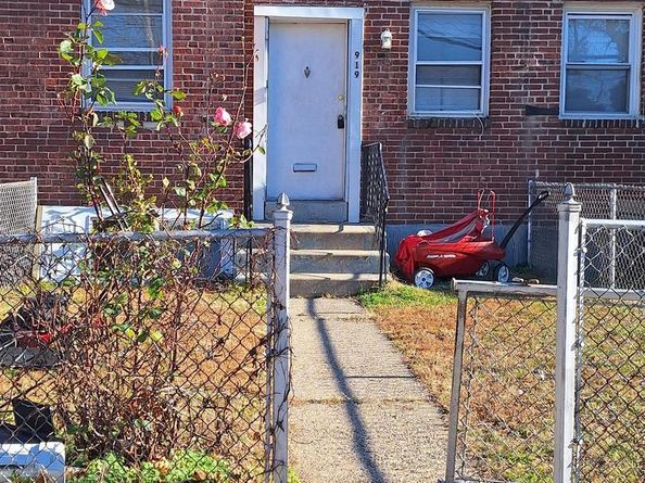 919 Sharon Avenue, Sharon Hill PA 19079