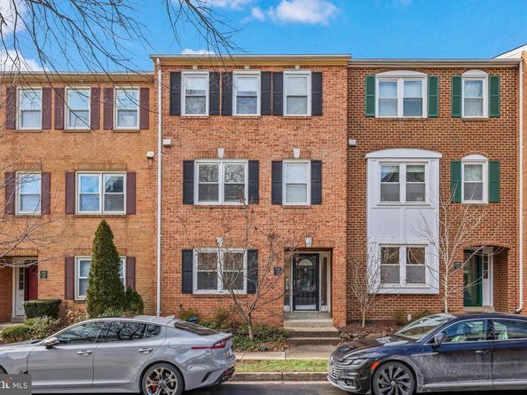 1104 N Vermont Street, Arlington VA 22201