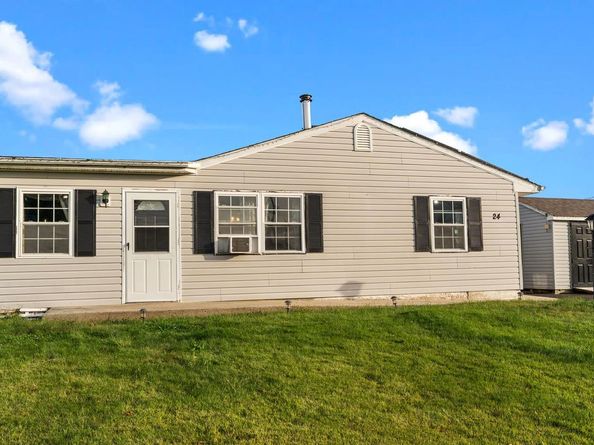 24 Chestnut Lane, Levittown PA 19055