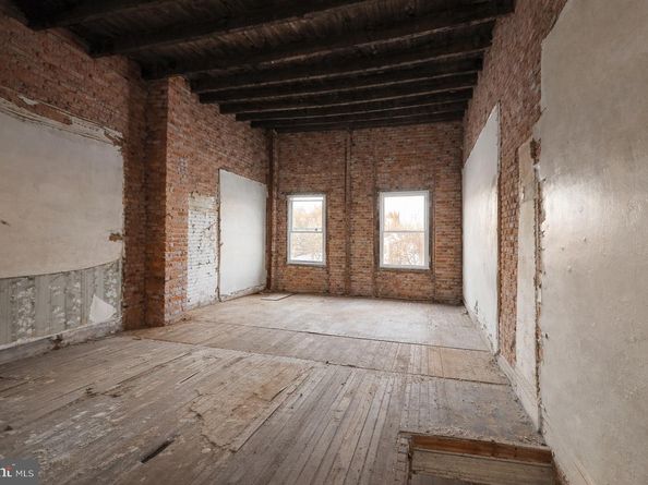 4142 Leidy Avenue, Philadelphia PA 19104