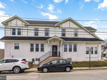 537 Elm Avenue