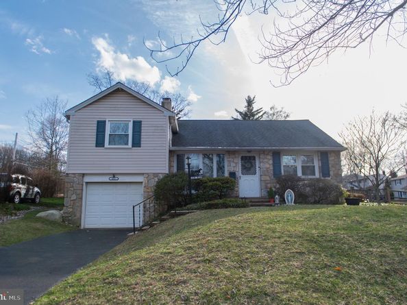 401 Red Barn Road, Willow Grove PA 19090