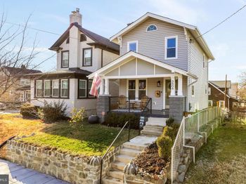 3504 24TH Street NE