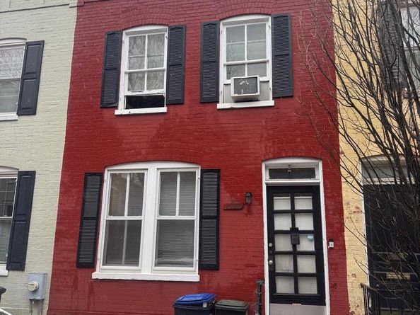 1233 33rd Street NW, Washington DC 20007