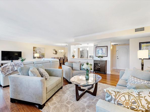 111 N Pompano Beach  blvd 1707, Pompano Beach FL 33062