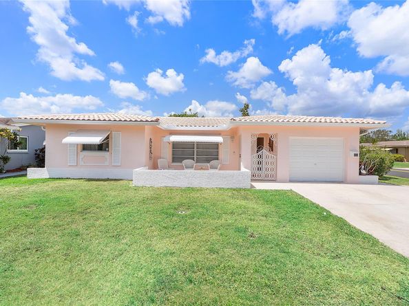 6015 NW 67th Ter, Tamarac FL 33321