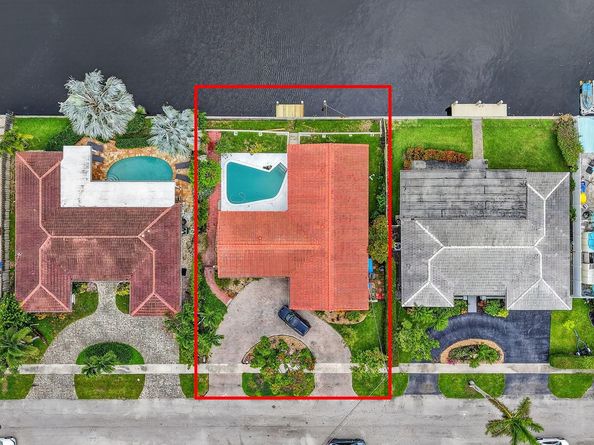1460 NE 57th Ct, Fort Lauderdale FL 33334
