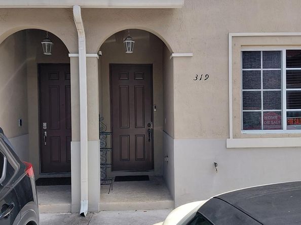 21205 NW 14th Pl 319, Miami FL 33169