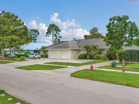 14010 Veronica Court, Wellington FL 33414